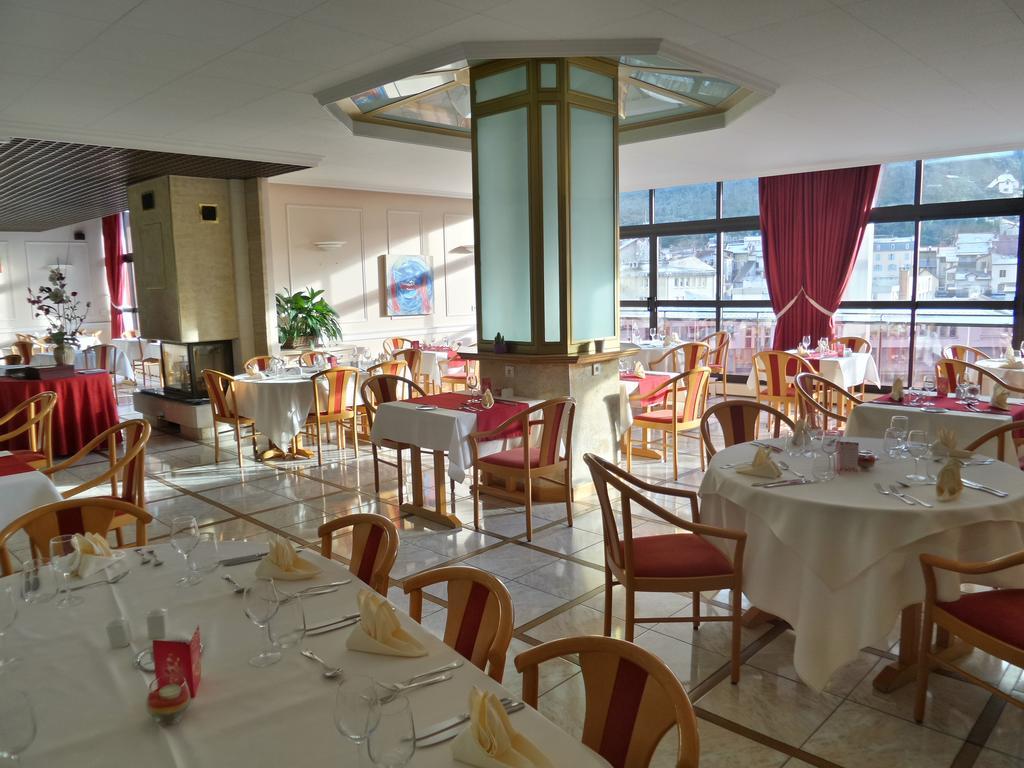 Jura Hotel Restaurant Le Panoramic Saint-Claude Luaran gambar
