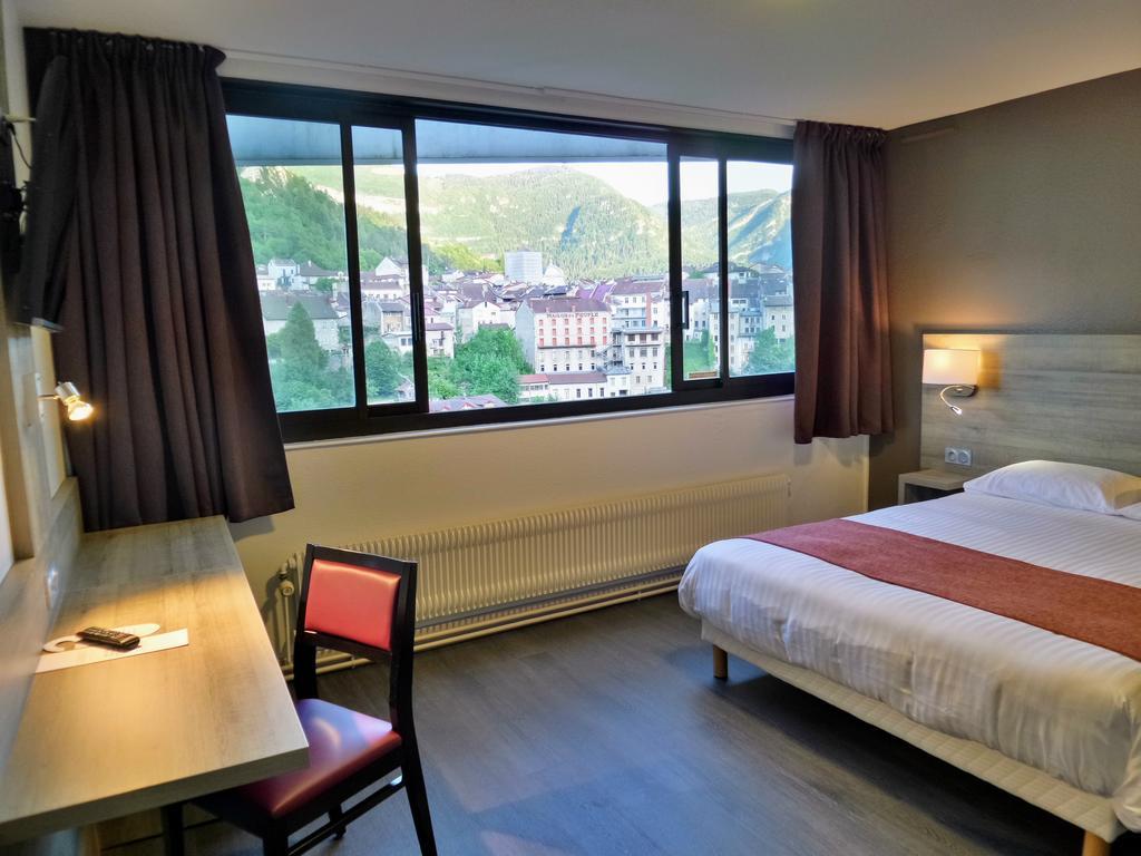 Jura Hotel Restaurant Le Panoramic Saint-Claude Luaran gambar
